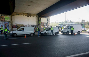 ep furgonetas estacionadas por la guardia civil de trafico durante una campana especial de la dgt de