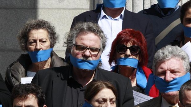 ep joan tarda protestacongresola ley mordaza