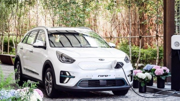 ep kia niro electrico recargando vehiculo electrico