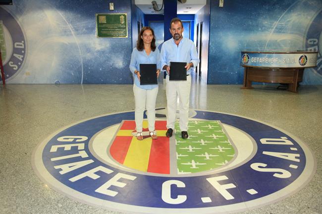 La alcaldesa de Getafe y Ángel Torres | CEDIDA ep la alcaldesagetafe y angel torres