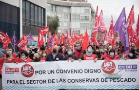 ep manifestacion por un convenio digno de las conserveras en santona