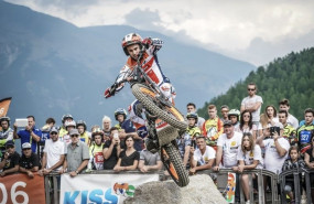 ep piloto espanoltrial toni bou repsol honda