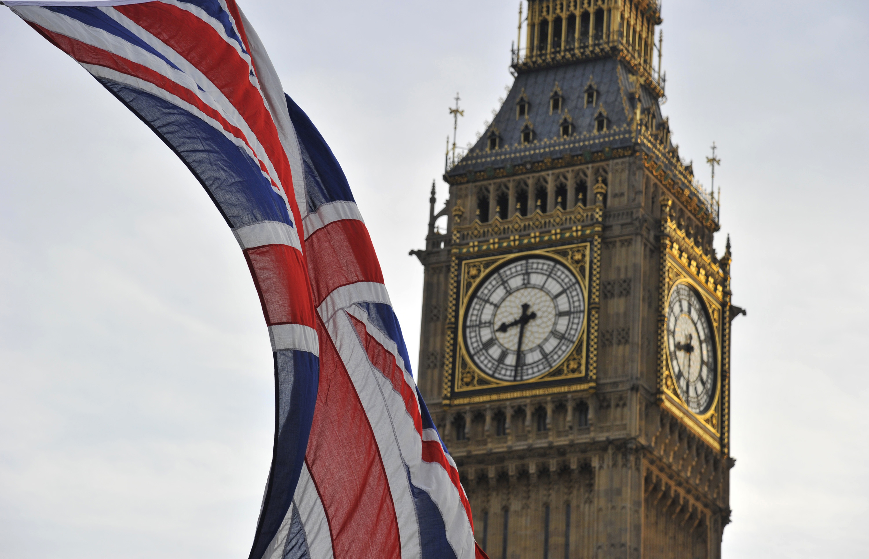 Британия это великобритания. Англия Биг Бен. Символ Англии Биг Бен. Биг-Бен (big Ben) и британский парламент. Англия часы Биг Бен.