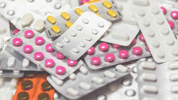 dl pharma pharmaceutical pharmaceuticals pharmacy chemist medicine medical drugs pills tablets 1