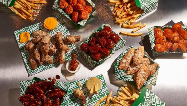 ep archivo   bodegon de productos de wingstop
