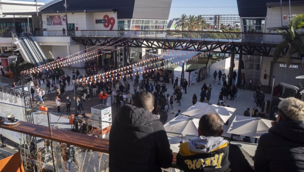 ep archivo clientes y visitantes durante la reapertura de gran parte de las tiendas del centro ep archivo clientes y visitantes durante la reapertura de gran parte de las tiendas del centro