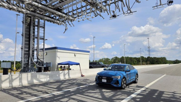 ep archivo test del proyecto de indra qualcomm y audi en estados unidos para el pago de peajes ep archivo test del proyecto de indra qualcomm y audi en estados unidos para el pago de peajes