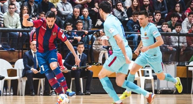 Barcelona y ElPozo no fallan a domicilio | LNFS ep barcelonaelpozofallandomicilio