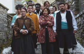 ep carmen machi protagoniza lovisto la peliculamarina sereseskyestrenaviernes 12julio yretratadramala espana vacia yla llegadalos migrantes en clavecomedia pero planteando soluciones realestiene