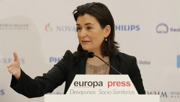 ep carmen monton participadesayuno socio-sanitarioeuropa press 20180615154107