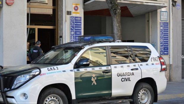 Coche de la Guardia Civil | Archivo ep cochela guardia civil 20180416175501