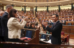 ep el presidente de gobierno en funciones pedro sanchez es aplaudido por su companeros del psoe tras