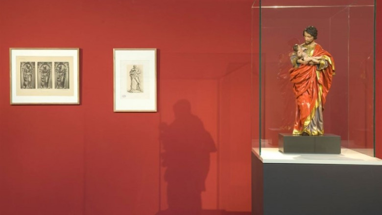 Figura de San José con Niño de Pedro de Mena. | MUSEO NACIONAL DE ESCULTURA ep figurasan jose con ninopedromena
