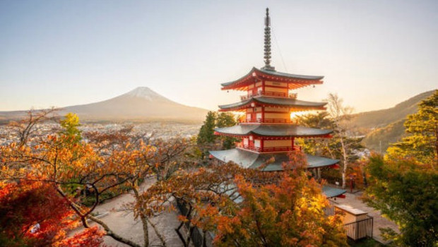 ep fujiyoshida japon pagoda