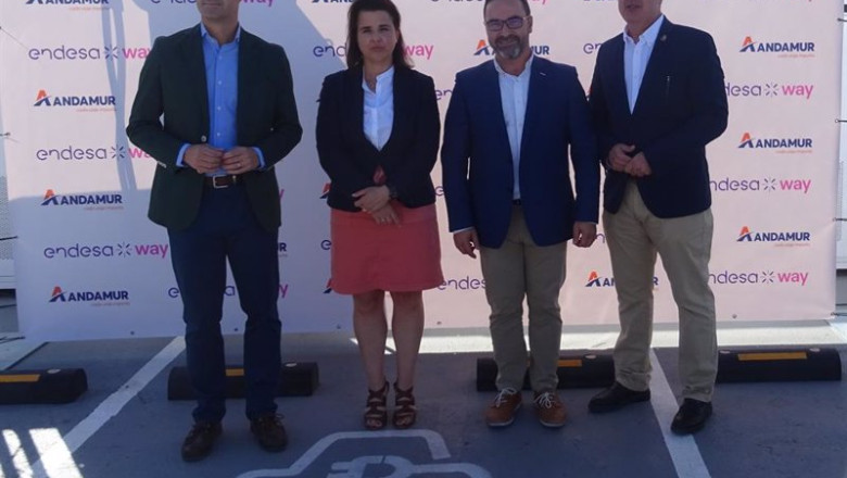 Inauguración del punto de la electrolinera de carga ultrarrápida. | ENDESA ep inauguracion del punto de la electrolinera de carga ultrarrapida