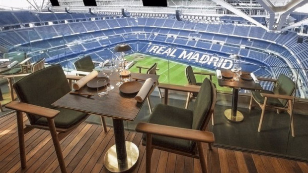 ep ko by 99 sushi bar llega a espana en el santiago bernabeu