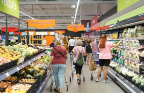 ep los consumidores de aldi pueden ahorrar en sus compras una media de 20 euros semanales