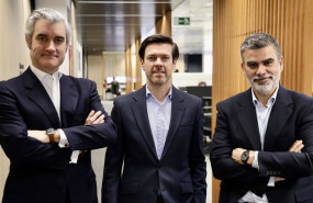 ep los directivos de intrum borja davila director de nuevas ventas ernesto ferrer bonsoms director ep los directivos de intrum borja davila director de nuevas ventas ernesto ferrer bonsoms director