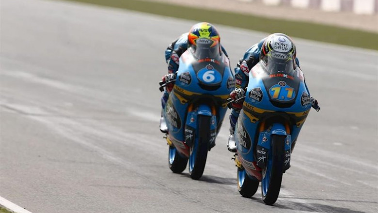 ep los pilotos de moto3 ryusei yamanaka izquierda y sergio garcia dols derecha del estrella galicia