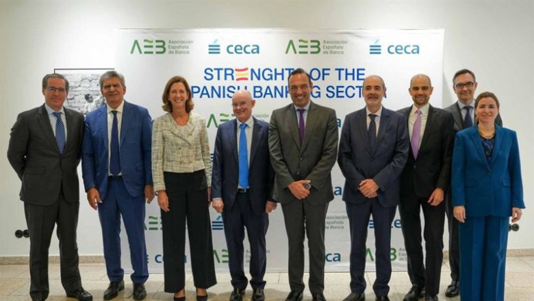 ep representantes de aeb ceca bbva y banco santander en un evento en francfort sobre simplificacion