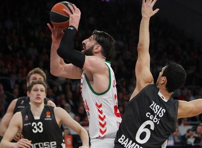 Tornike Shengeila en el partido ante Brose Bamberg | EUROLEAGUE ep tornike shengeilapartidobrose bamberg